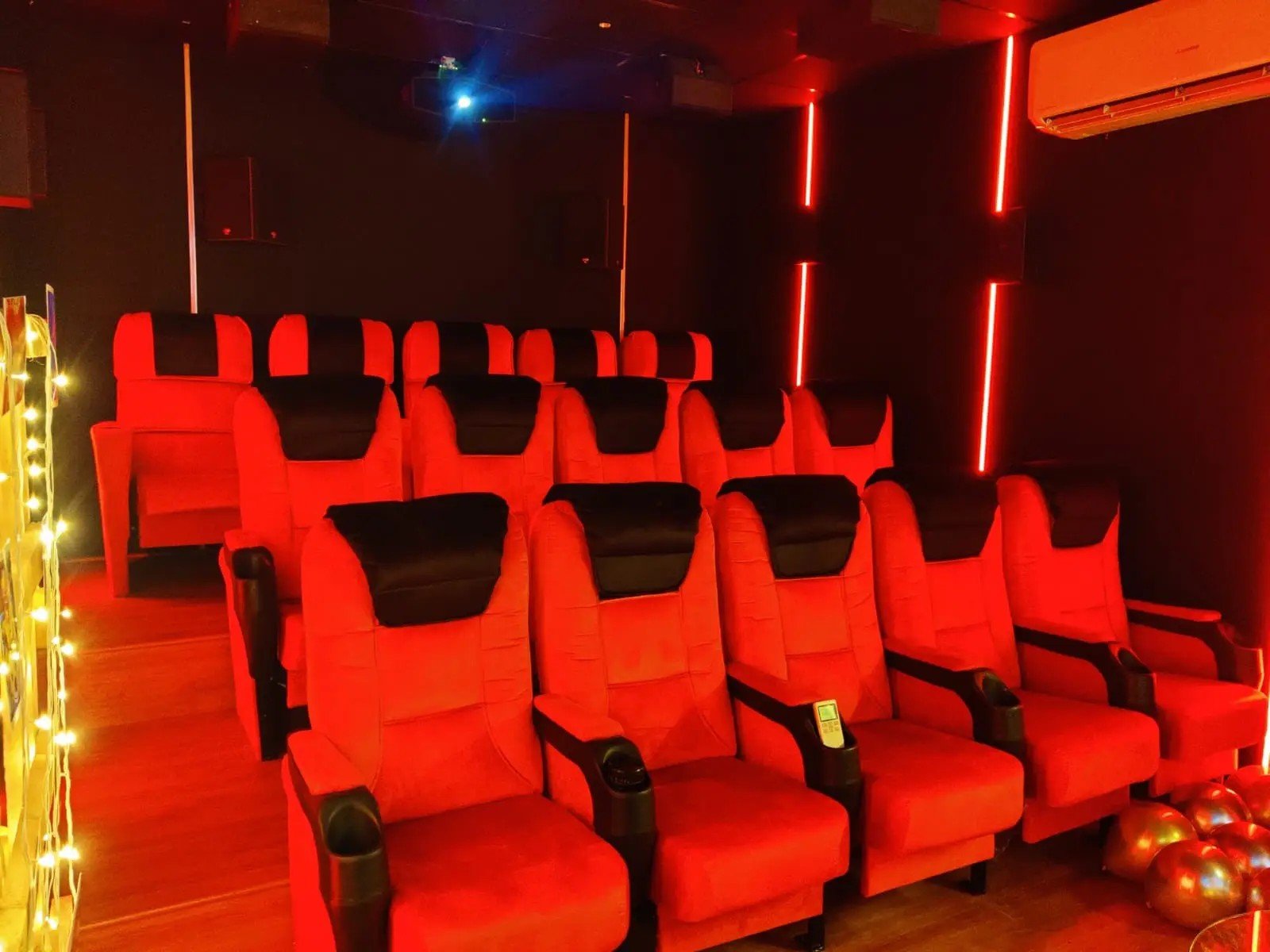 Mini Theater Lodha Divino Matunga